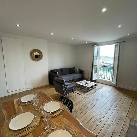 Daire Le Quai 7 4e *