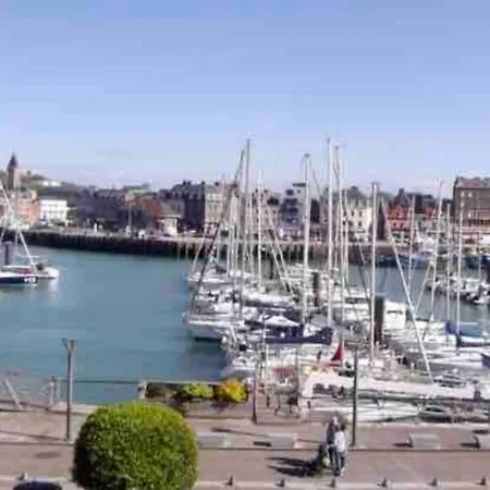 Daire Le Quai 7 4e *